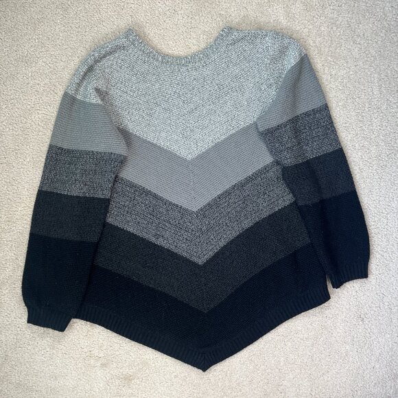 AGB Sweater Knit Chevron Stripe High Low Hem Gray Black Ombre Size XLarge Winter - Picture 2 of 8